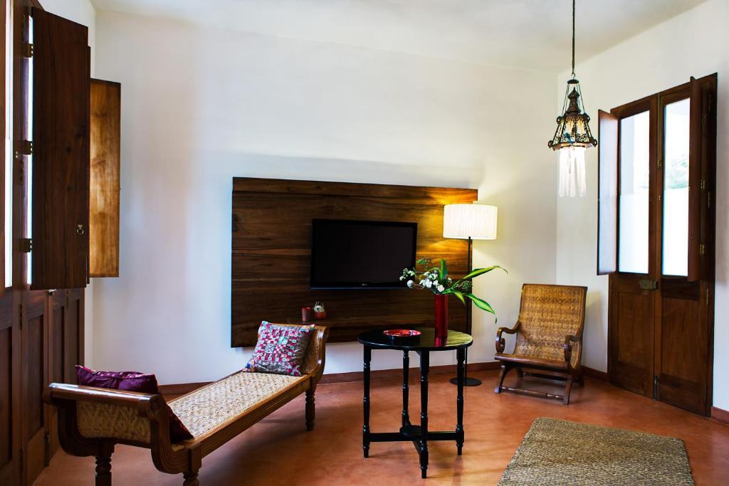 Villa Shanti - Heritage Hotel For Foodies Ποντισερί Εξωτερικό φωτογραφία